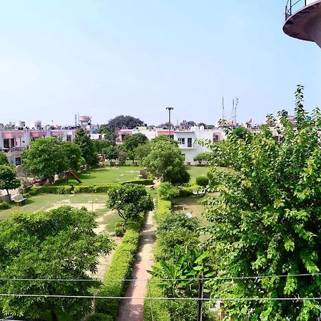 Tuk Tuk Homestay Agra  Ngoại thất bức ảnh