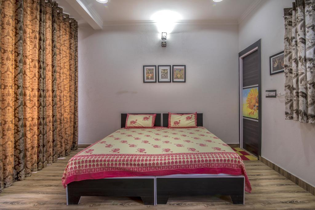 Tuk Tuk Homestay Agra  Ngoại thất bức ảnh