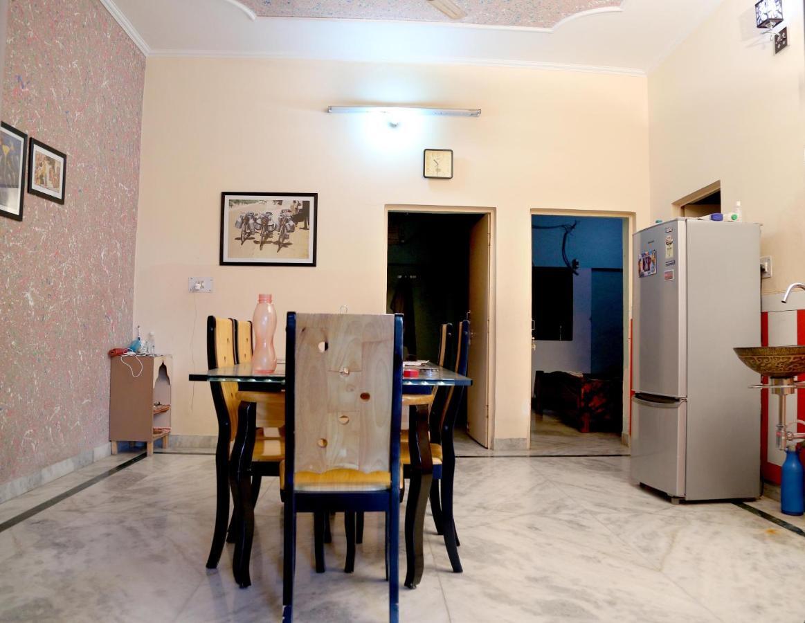 Tuk Tuk Homestay Agra  Ngoại thất bức ảnh